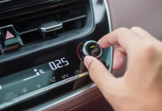 Causas Comuns de Falha no Ar Condicionado Automotivo e Como Corrigi-las