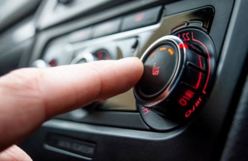 Guia de solução de problemas: Por que o ar condicionado do seu carro não está esfriando